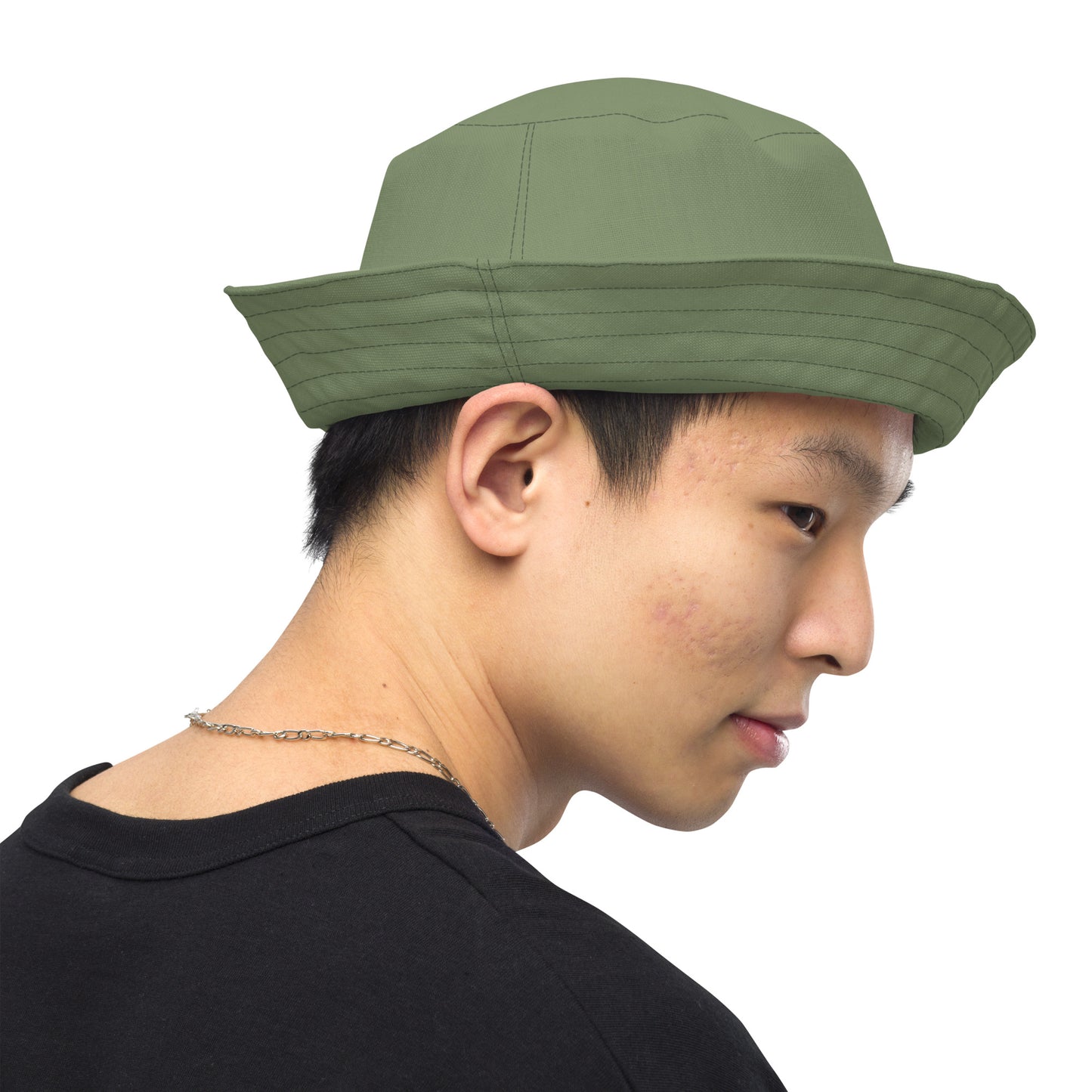 Reversible bucket hat